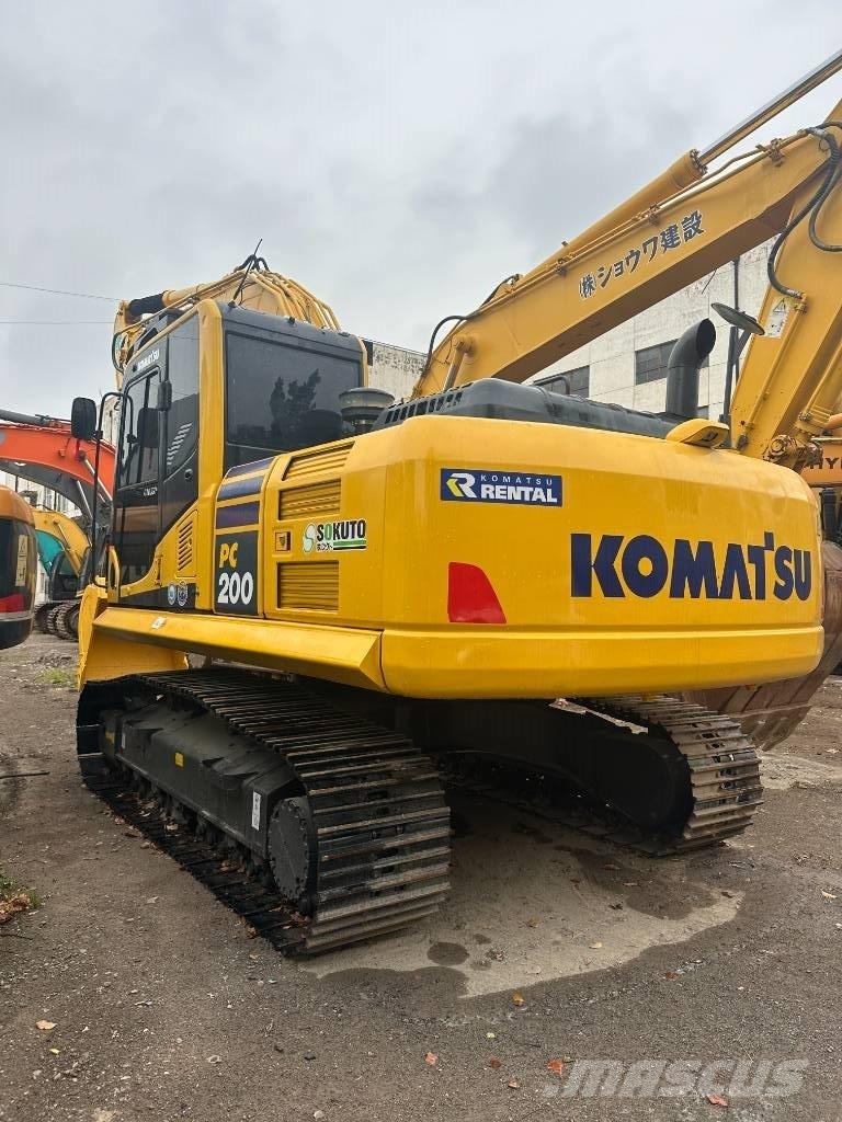 Komatsu PC 200-8 Kāpurķēžu ekskavatori