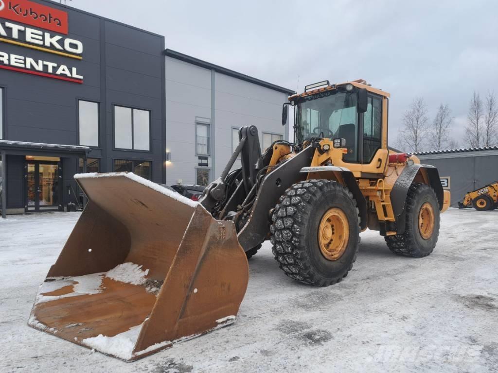 Volvo L 120 F Iekrāvēji uz riteņiem