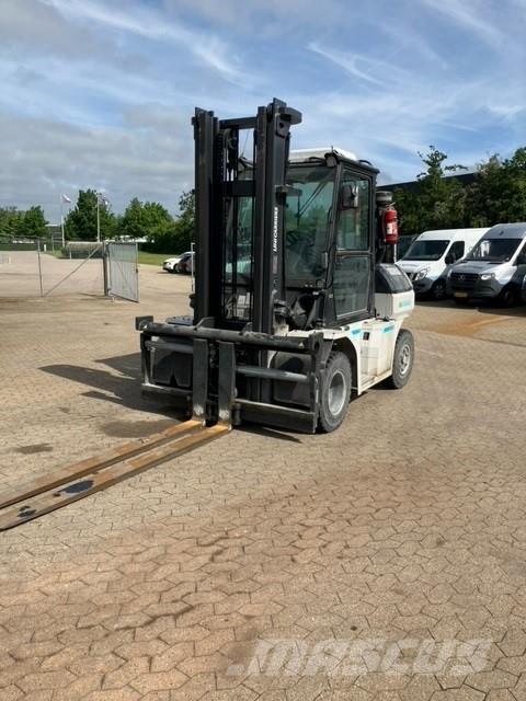 UniCarriers DX60-5 Tehnika ar dīzeļa dzinēju