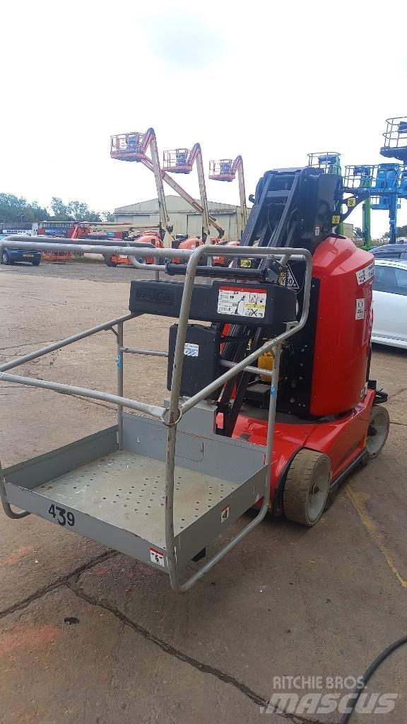 Manitou 100 VJR Vertikālie pacēlāji