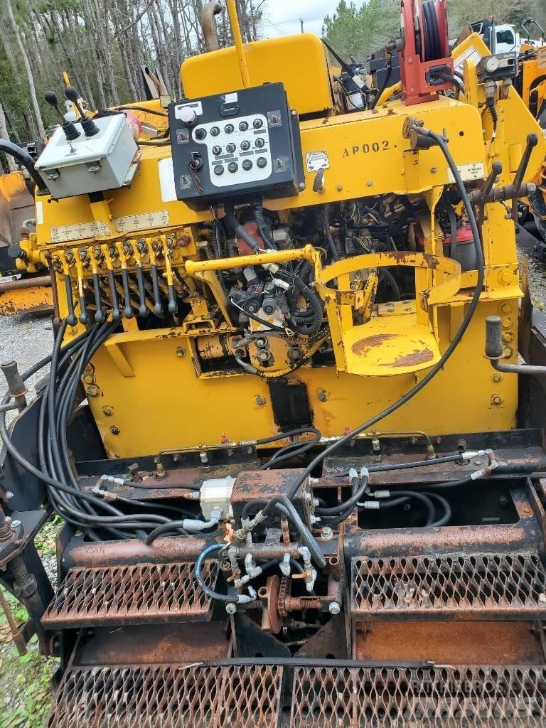  New Generation 5800C Asfalta klājēji