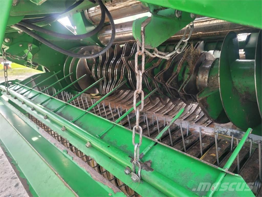 John Deere RBP 990 Rituļu preses