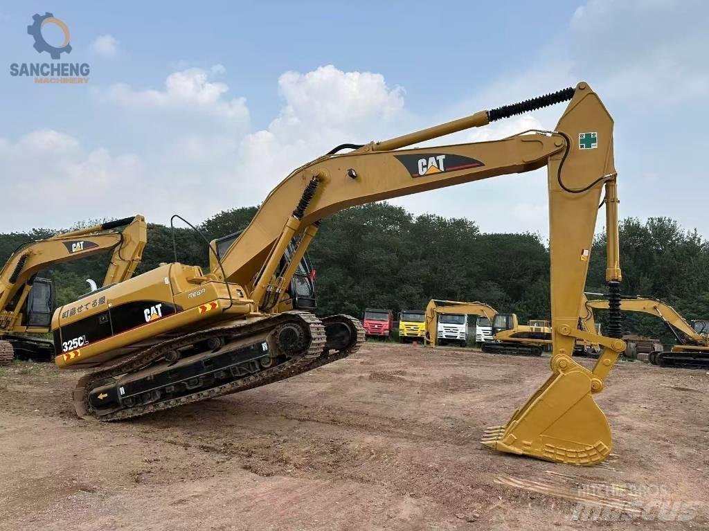 CAT 325 CL Kāpurķēžu ekskavatori