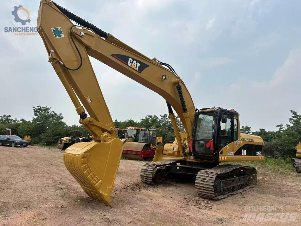 CAT 325 CL Kāpurķēžu ekskavatori