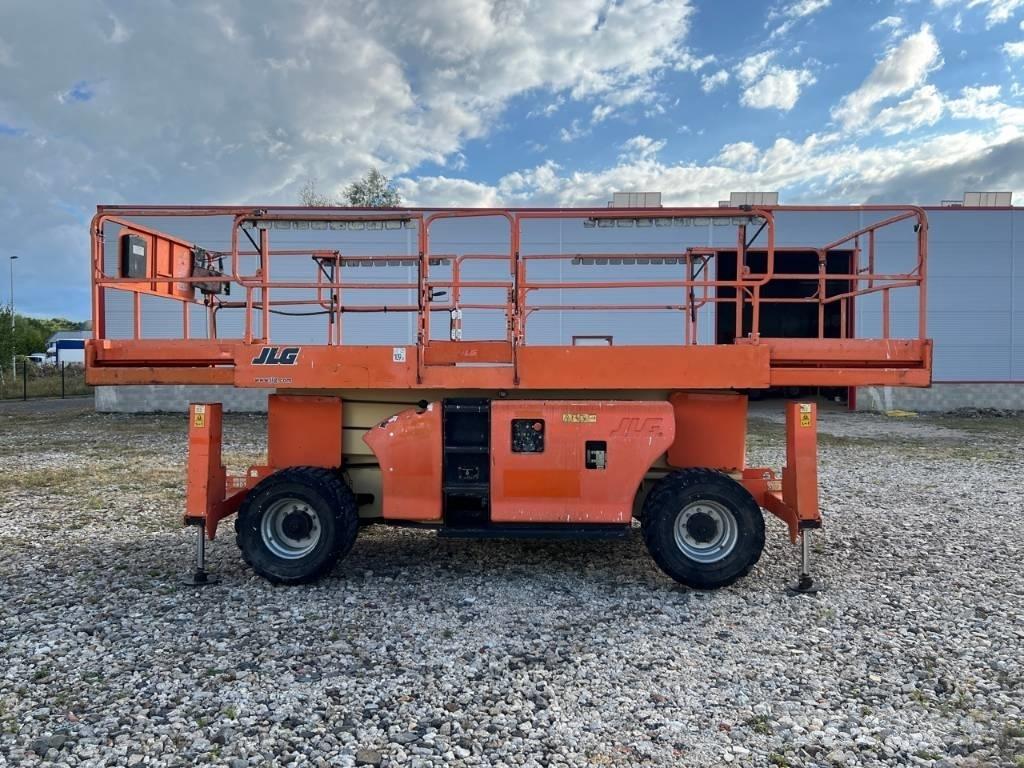 JLG 3394 RT Šķerveida pacēlāji