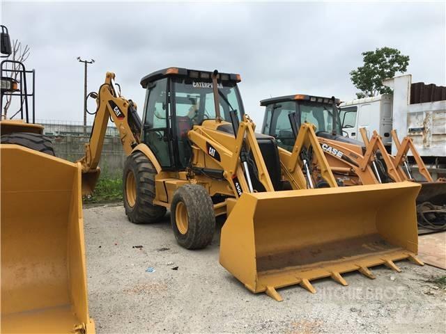 CAT 430F Ekskavatori-iekrāvēji