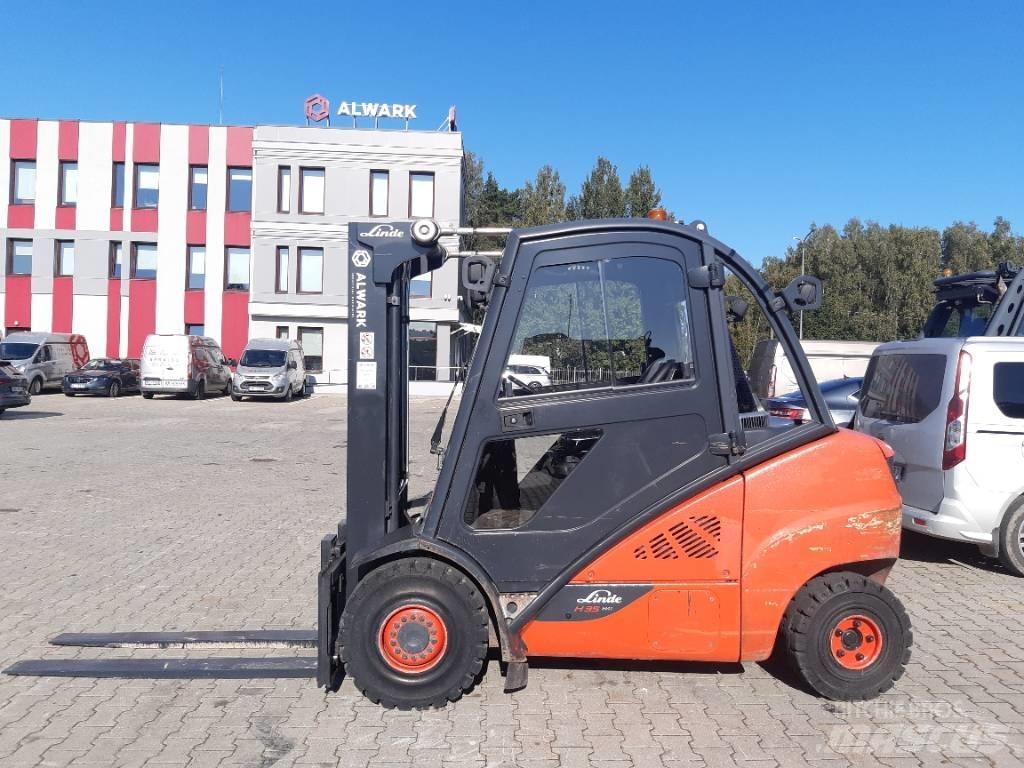 Linde H 35 D Tehnika ar dīzeļa dzinēju