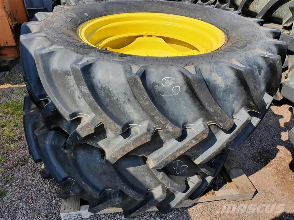 Mitas 420/70R28 x2 Riepas, riteņi un diski