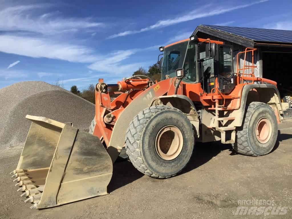 Doosan DL 420 Iekrāvēji uz riteņiem