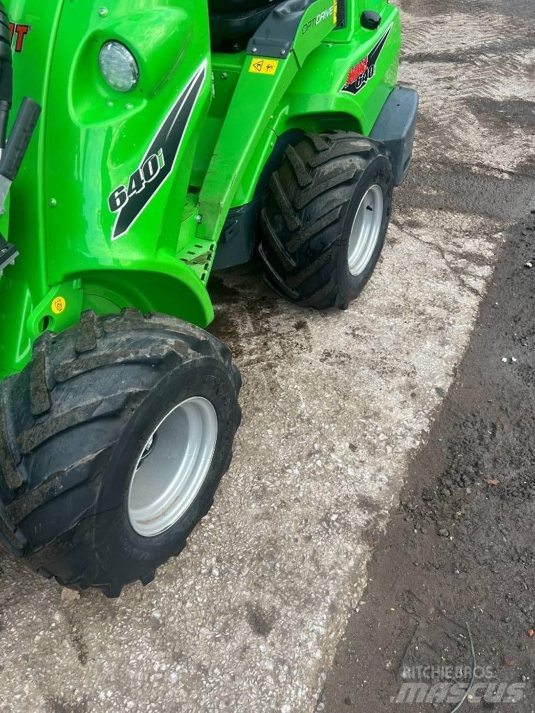 Avant 640 Iekrāvēji uz riteņiem