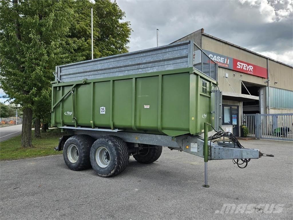 Fliegl TMK 160 Fox Pašizgāzējs