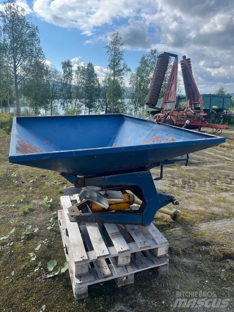 Bogballe BL600 Minerālmēslu izkliedētāji