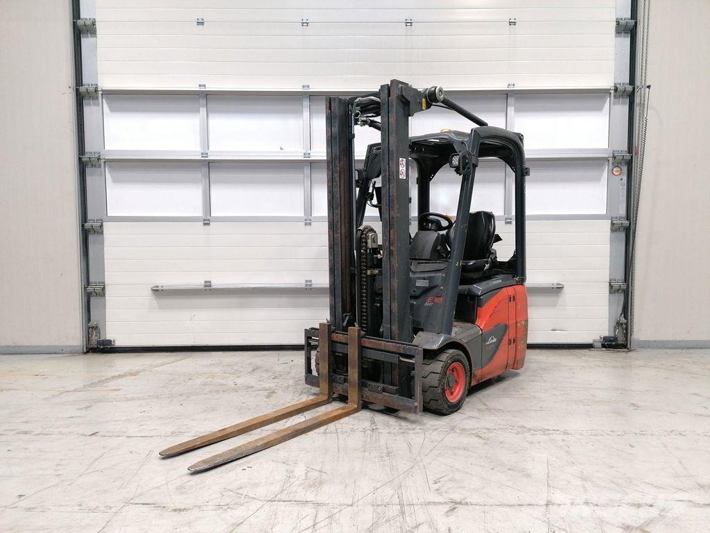 Linde E12-02 Elektriskie iekrāvēji