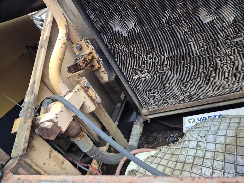 Komatsu PC180LC-3 Kāpurķēžu ekskavatori