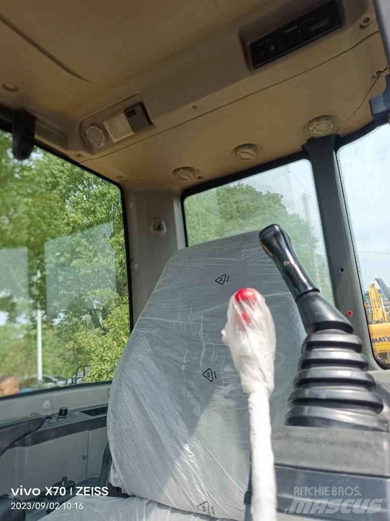 Volvo EC80D Kāpurķēžu ekskavatori