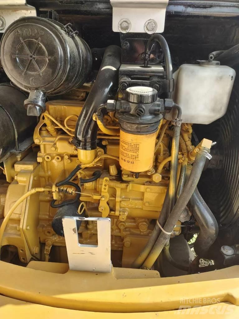 CAT 305 CR Mini ekskavatori < 7 t