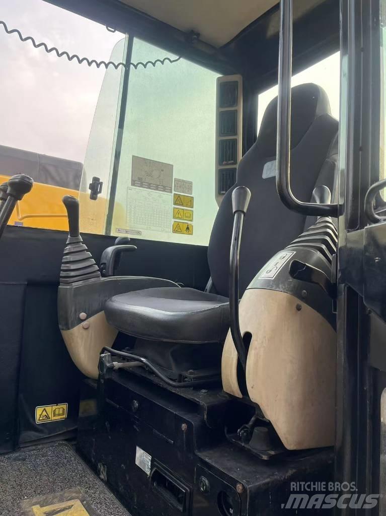 CAT 306 E Mini ekskavatori < 7 t