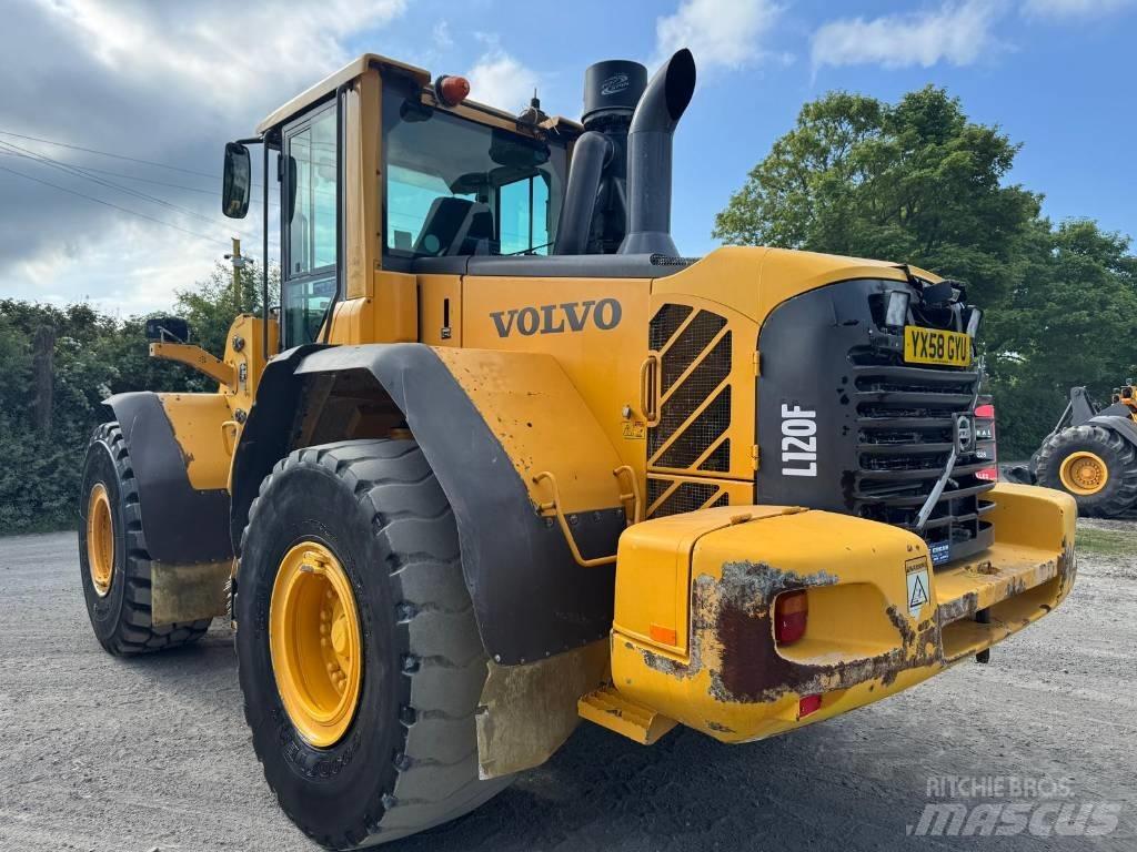 Volvo L 120 F Iekrāvēji uz riteņiem