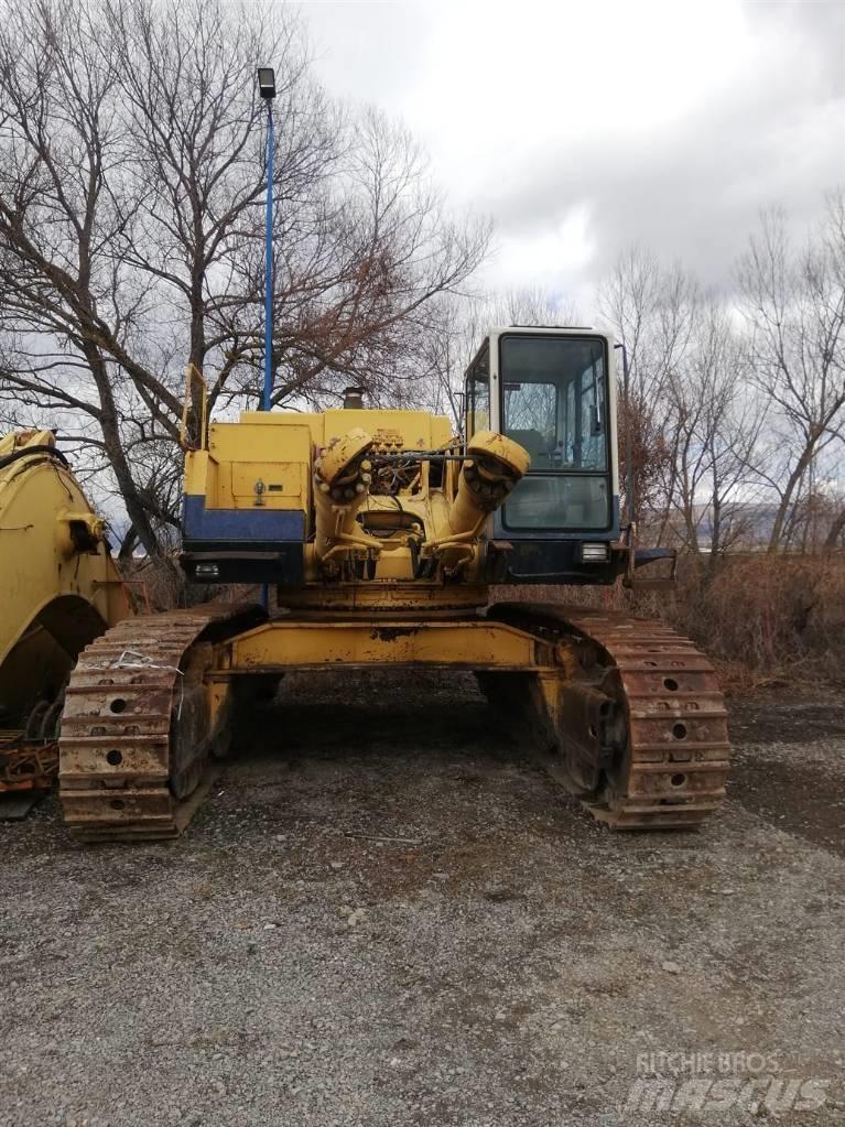 Komatsu PC 650 LC Kāpurķēžu ekskavatori