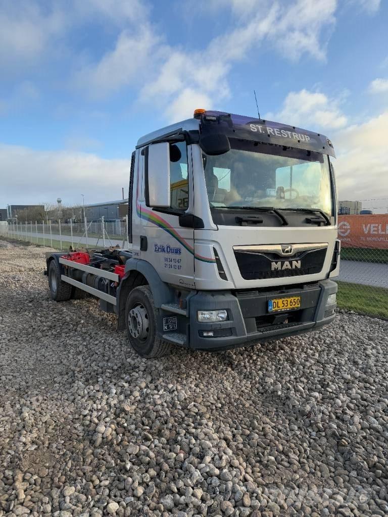 MAN TGM 15.290 Treileri ar āķi