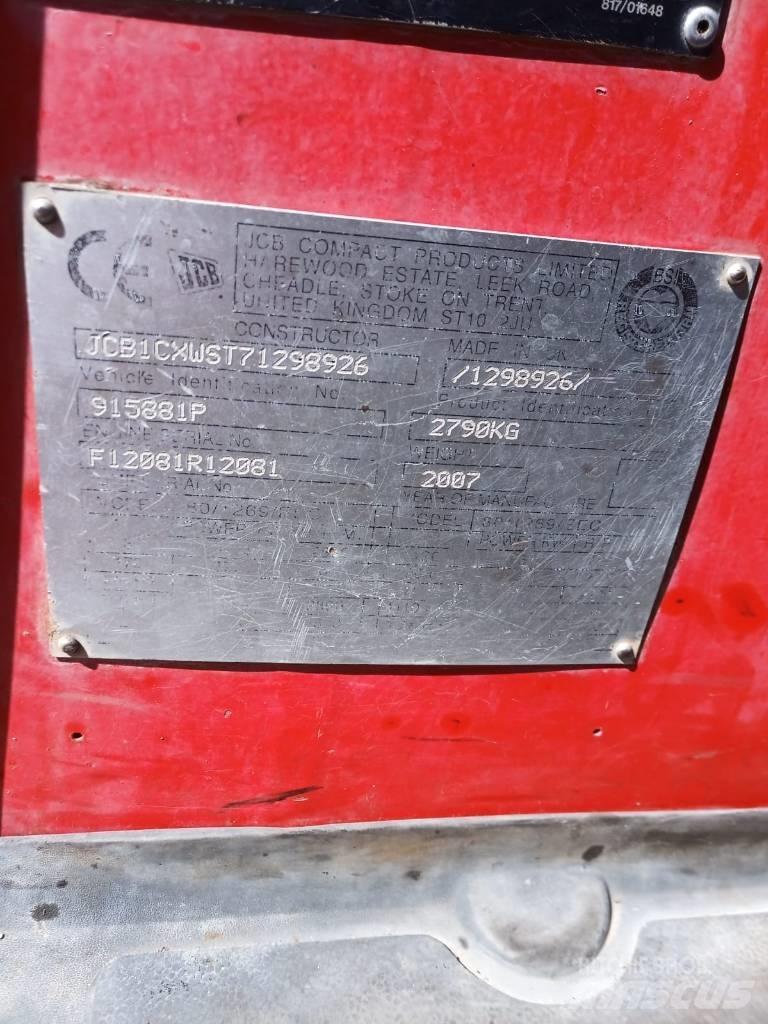 JCB 1 CX Ekskavatori-iekrāvēji