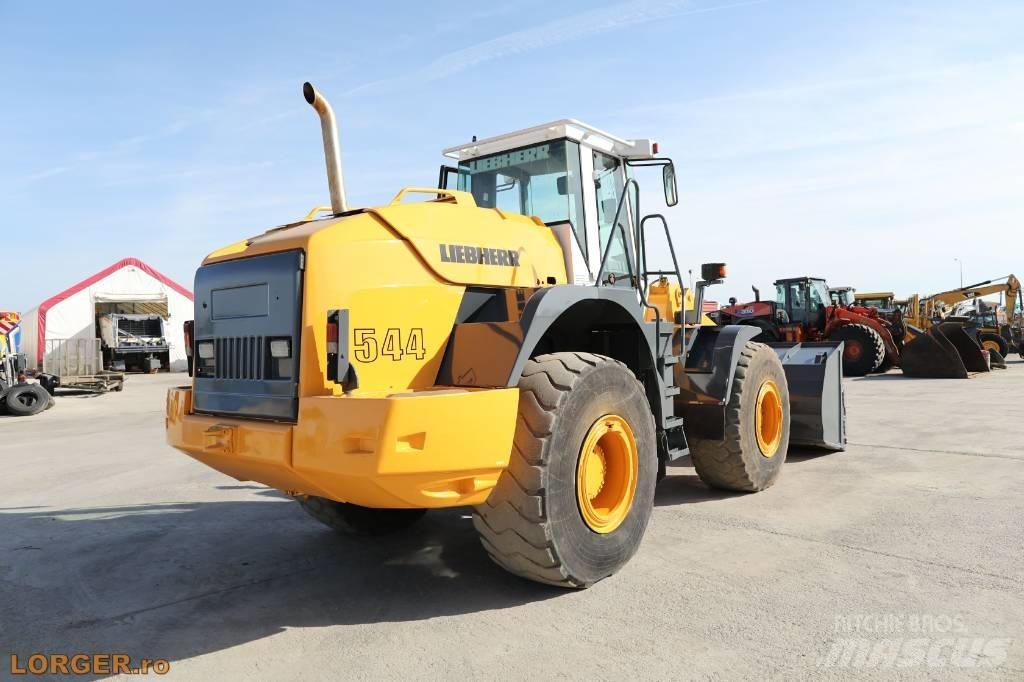 Liebherr L 544 Iekrāvēji uz riteņiem