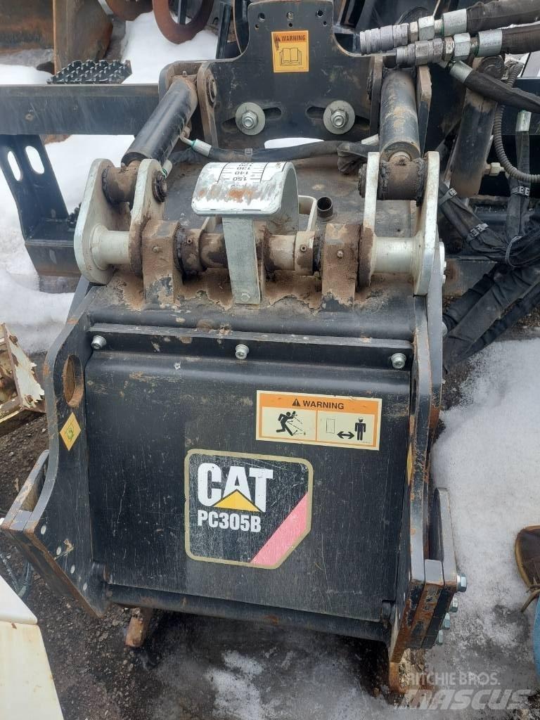 CAT PC305B Asfalta frēzes
