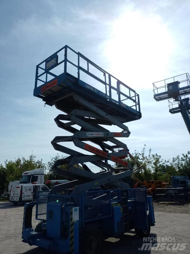 Genie 5390 Šķerveida pacēlāji