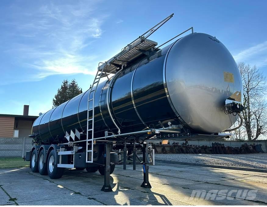 LAG 0-3-39T Autocisternas