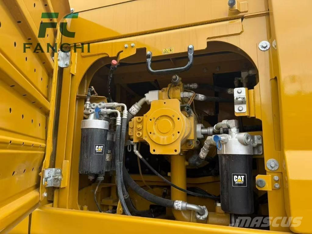 CAT 349 Kāpurķēžu ekskavatori