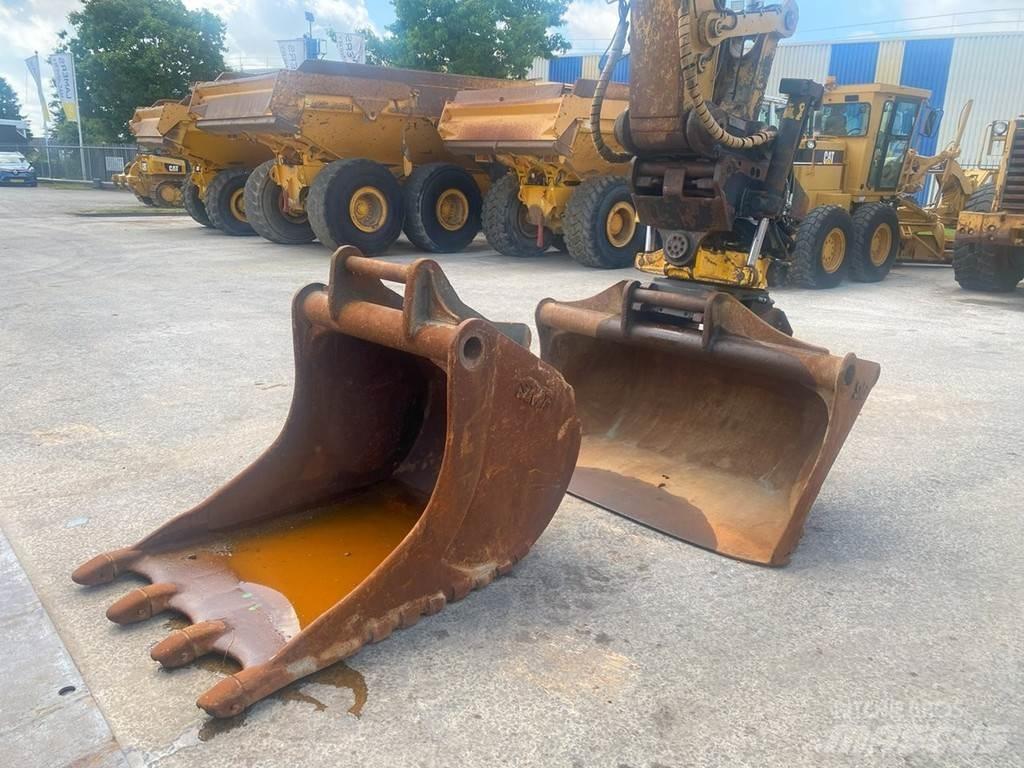 CAT 320 EL NVT Kāpurķēžu ekskavatori