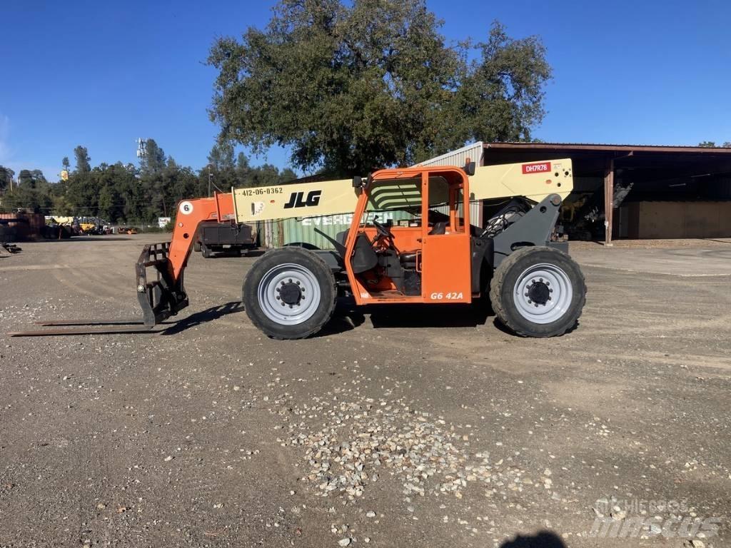 JLG G 6-42 A Teleskopiskie manipulatori
