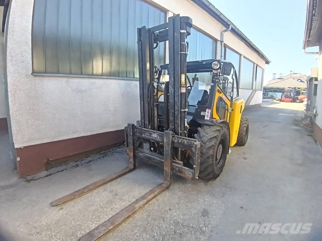 Bomaq B50 MP 4WD Tehnika ar dīzeļa dzinēju