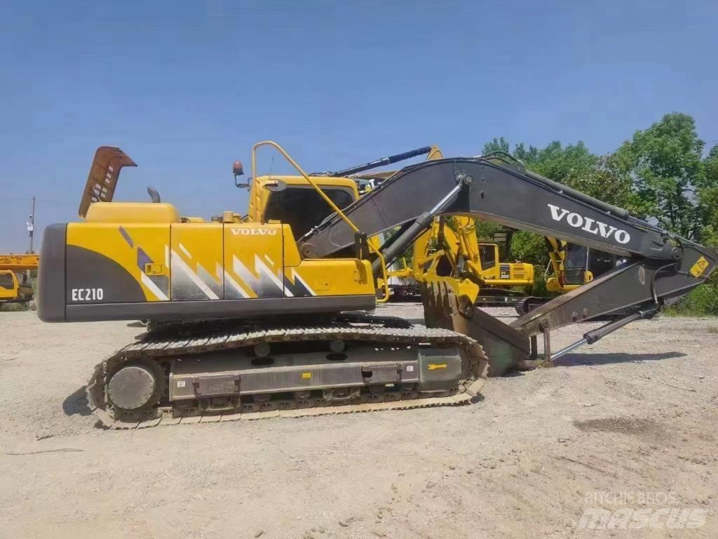 Volvo EC 210 Kāpurķēžu ekskavatori