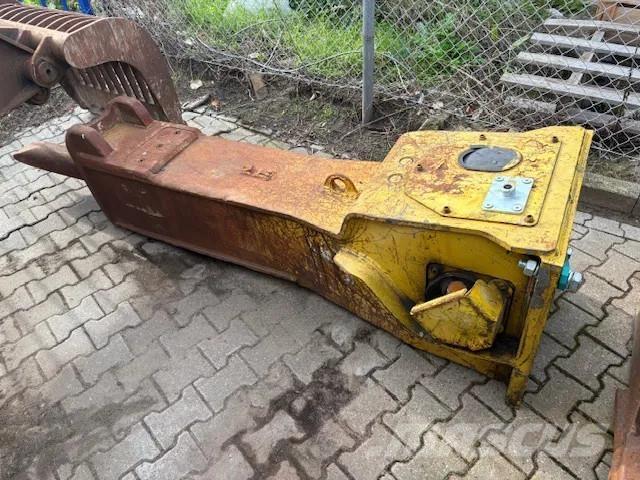  Moers HB 2500 Āmuri/Drupinātāji