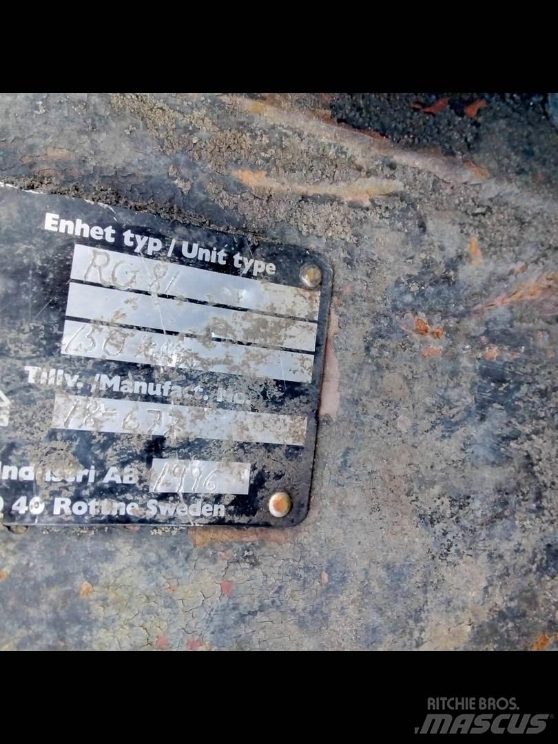 Rottne RG81 Krāni
