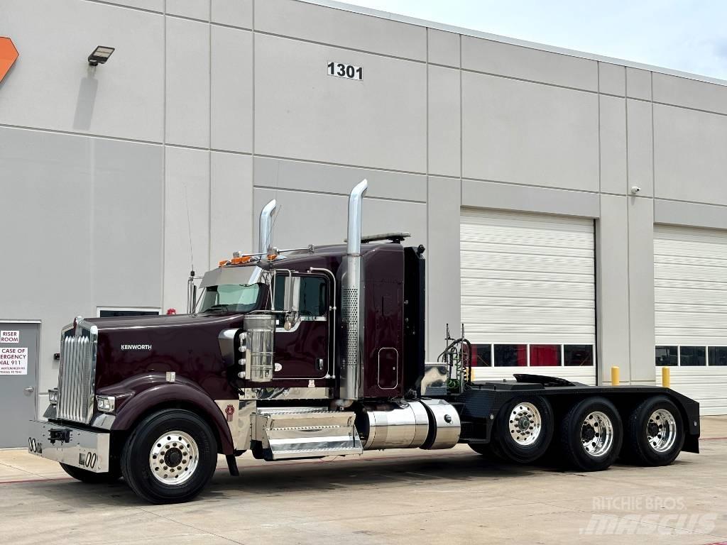 Kenworth W 900 Vilcēji