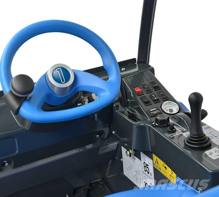 Multione 2.3 EFI Lietoti riteņu kompaktiekrāvēji