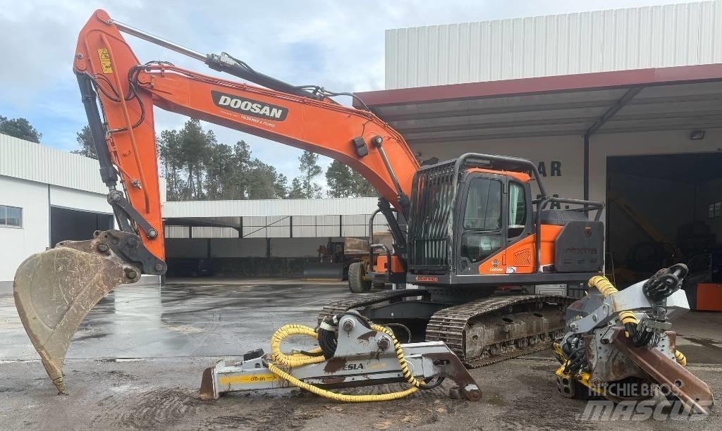 Doosan DX 235 LC Harvesteri