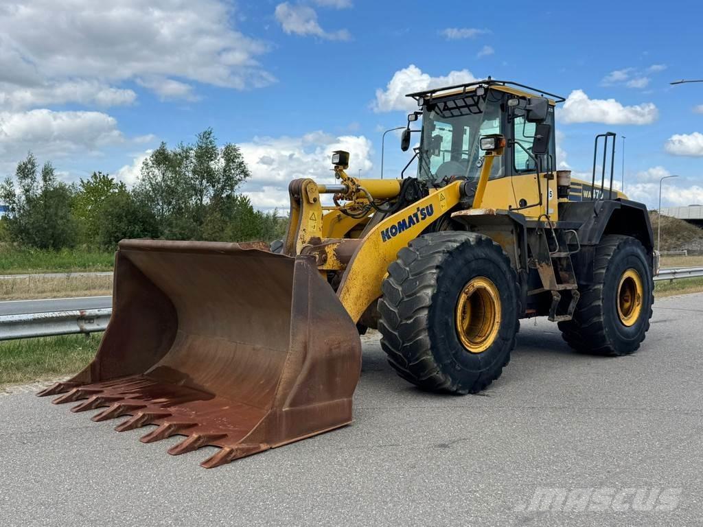 Komatsu WA470-5H Iekrāvēji uz riteņiem