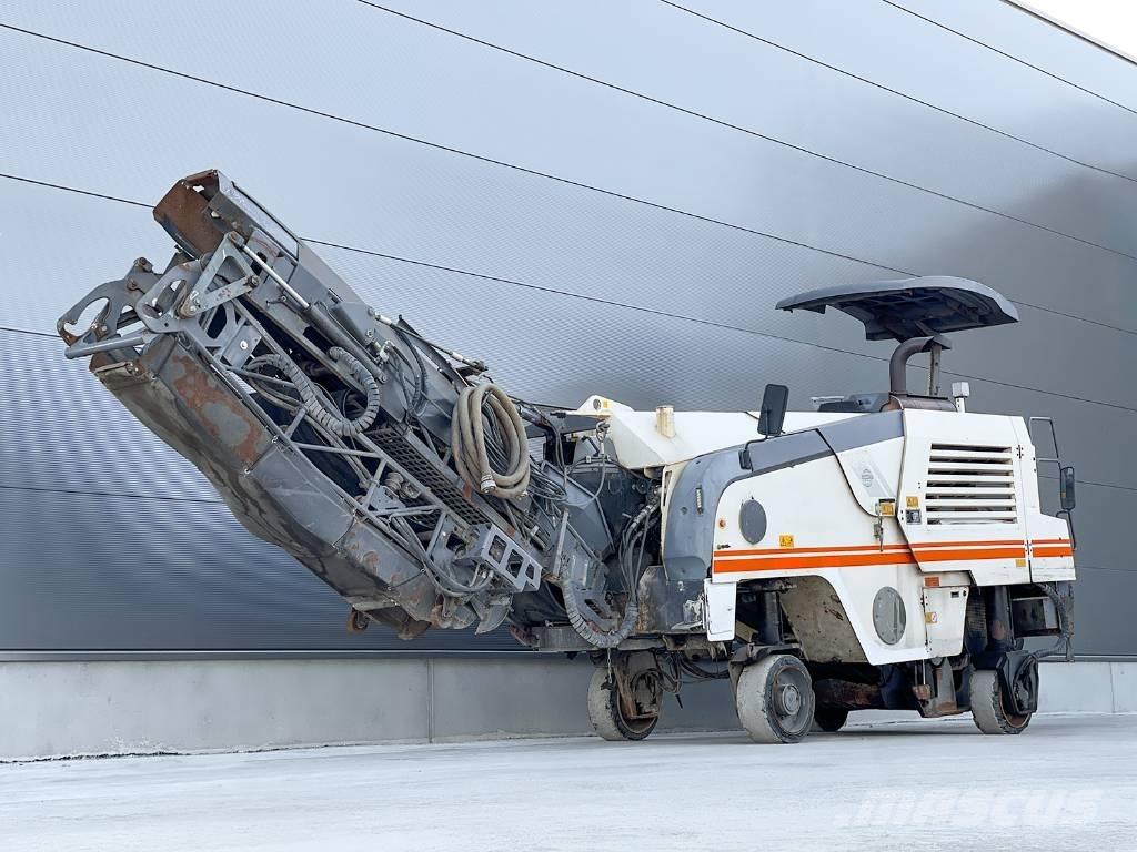 Wirtgen W 100 F Asfalta dzesēšanas iekārtas