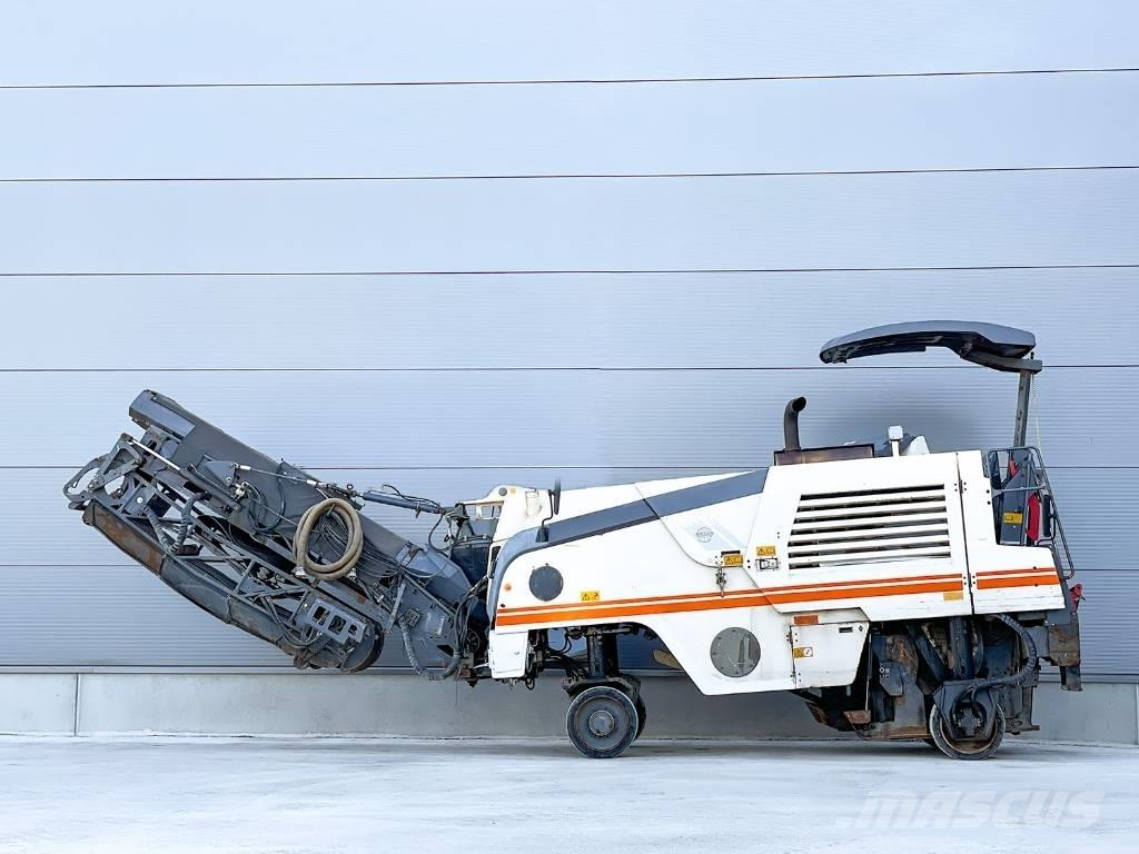Wirtgen W 100 F Asfalta dzesēšanas iekārtas