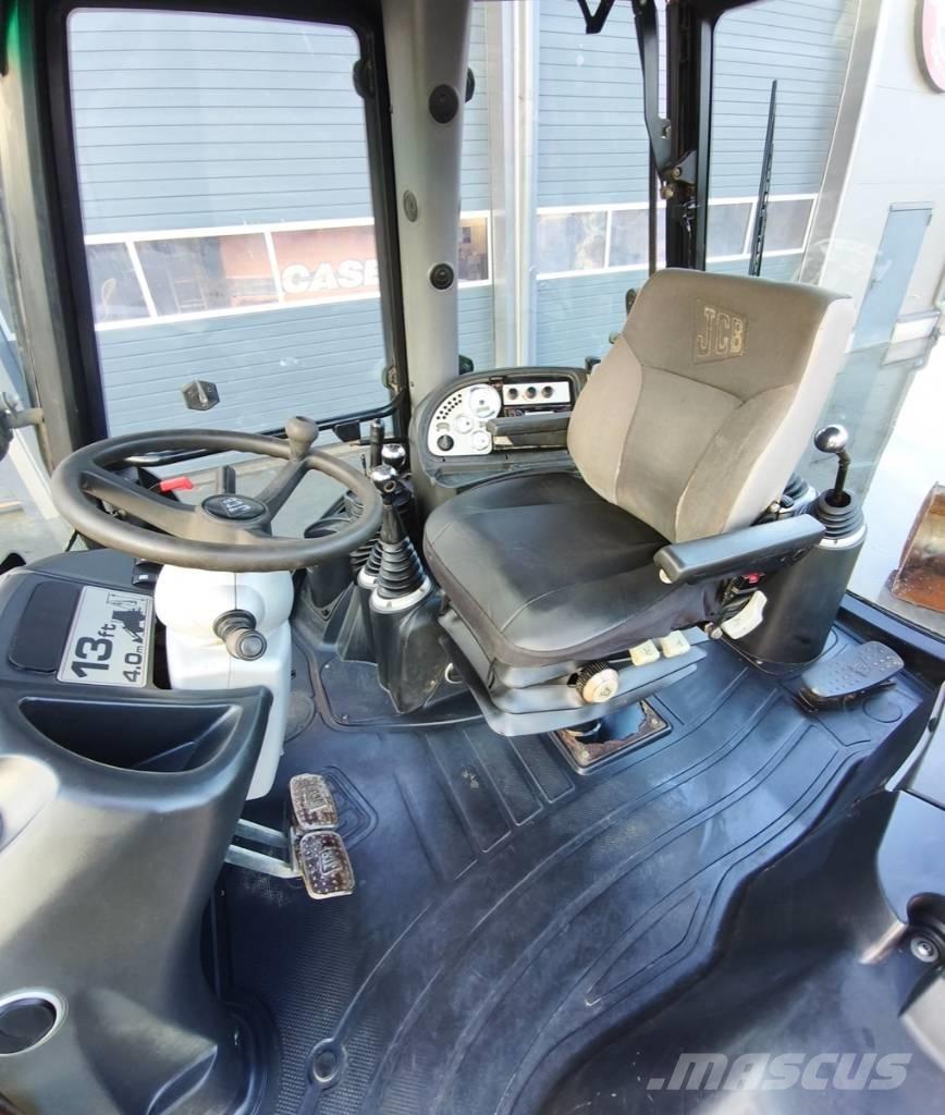 JCB 3 CX Contractor Ekskavatori-iekrāvēji