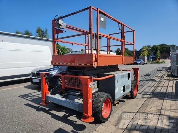 SkyJack SJ 6832 RT Šķerveida pacēlāji