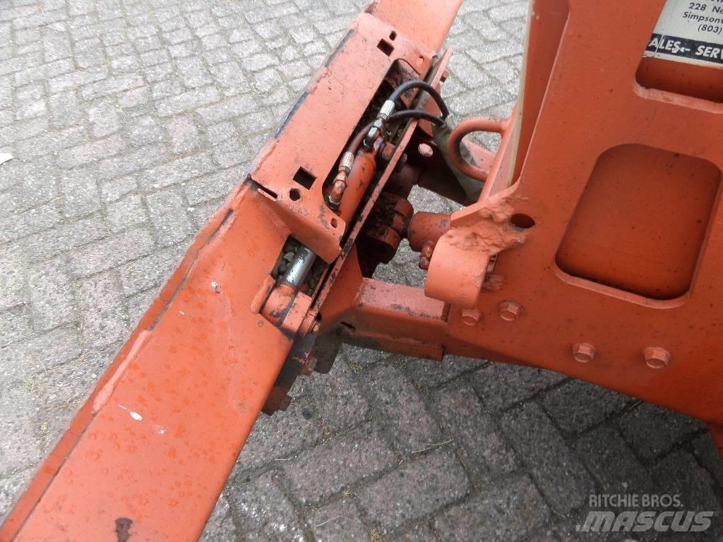 Ditch Witch 3610 DD Tranšeju racēji