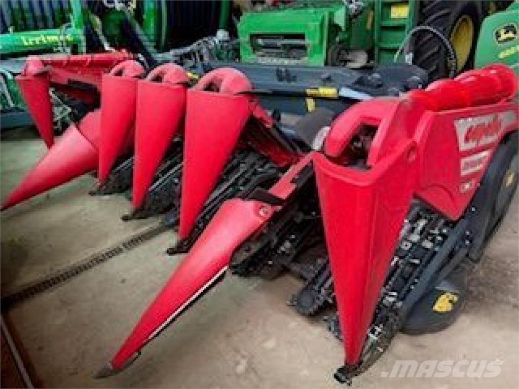 John Deere W540 Ražas novākšanas kombaini