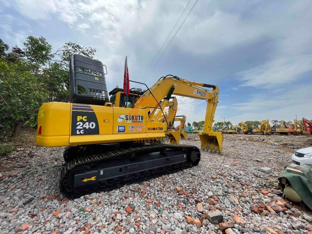 Komatsu PC 240-8 Kāpurķēžu ekskavatori