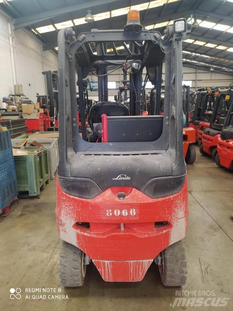 Linde E30/600 Elektriskie iekrāvēji