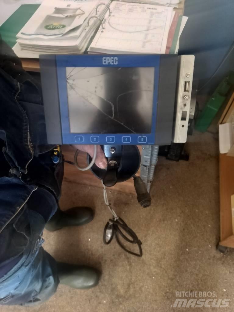 Pöttinger Jumbo 6610 Savācējpiekabes