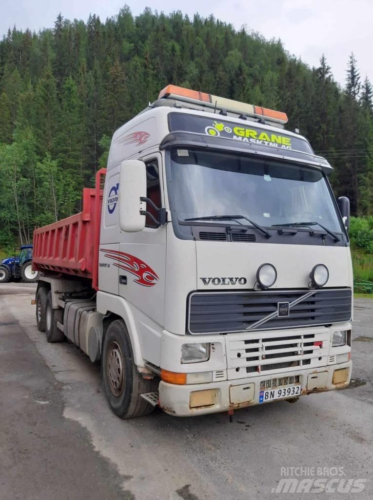 Volvo FH 16 Treileri ar āķi